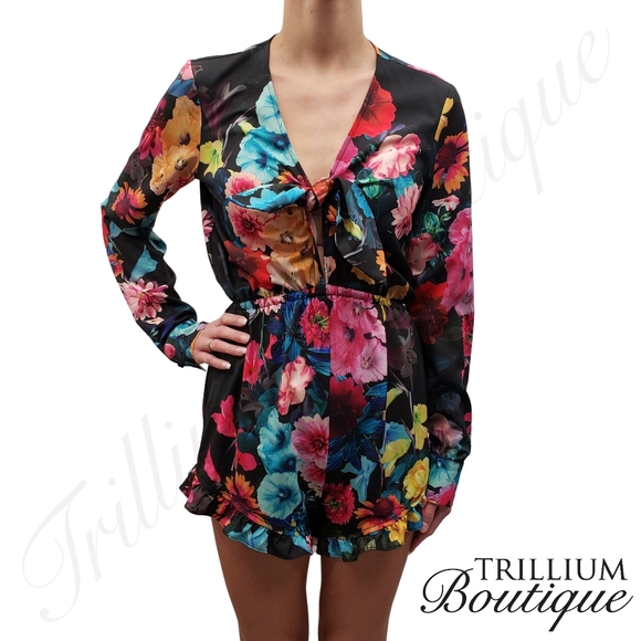 bebe Pants - BEBE Women's Floral Colorful Vibrant Tie Front Romper XS/TP EUC Spring Summer